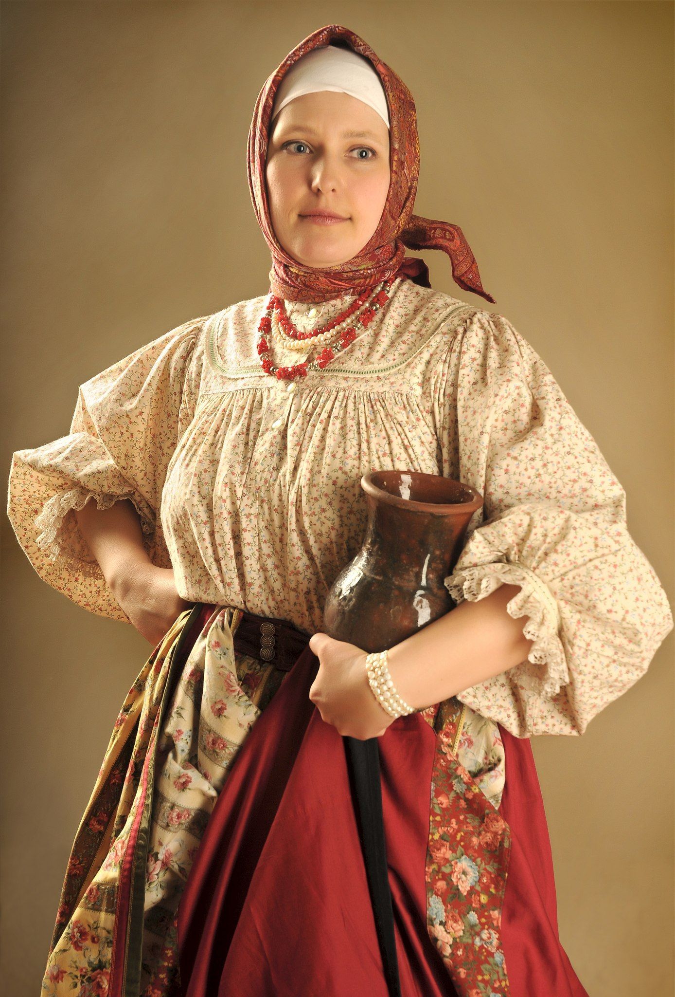 Girls in Slavic costumes in Sulaimaniya