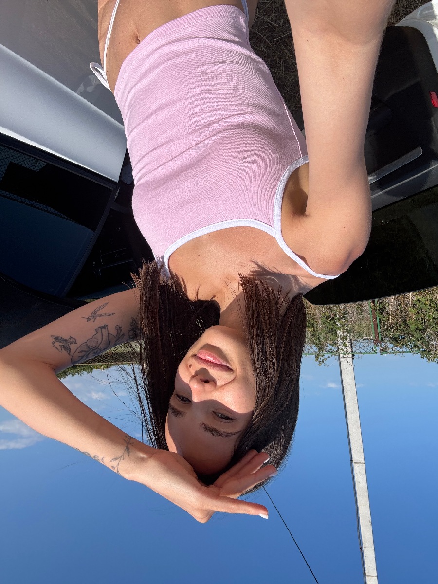 Sexy model Tina in Sulaimaniya